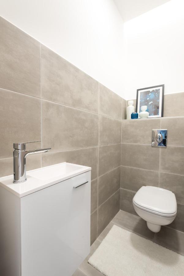 Hollo 3 Bedroom Downtown Apartment Budapest Exterior foto
